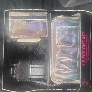 Holographic 4-Piece Gift Set - Camera, Crossbody, Cardholder